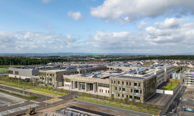 UK’S LARGEST PASSIVHAUS SCHOOL SIGNALS A SHIFT IN BUILDING DESIGN